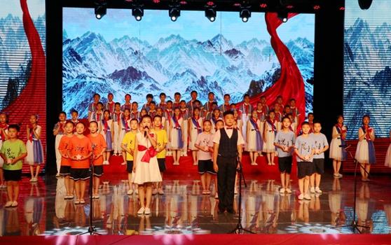 红色经典入童心