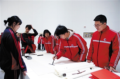 大同一职中“50年的绽放”书画展开展-山西文明校园网